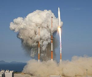 kslv-1-launch-naro-afp-lg.jpg