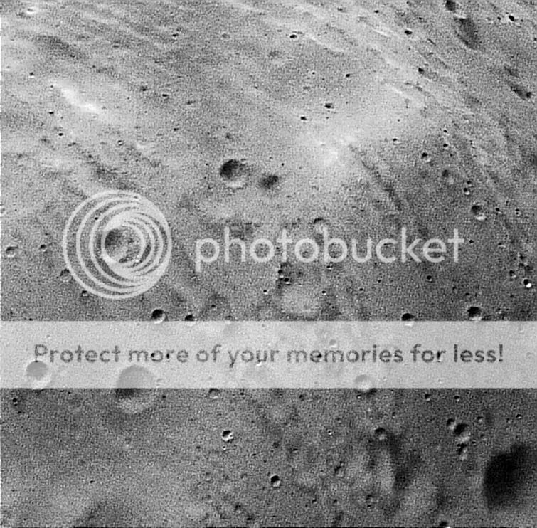 Phobos7March2010groovesMarsExpress.jpg