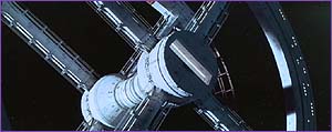 2001_space_station_closeup.jpg