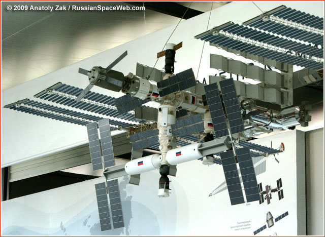 iss_rf_scale_2009_1.jpg