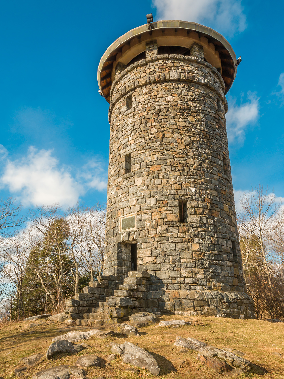 Haystack_Mountain_Tower.jpg